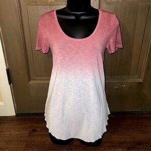 ⭐️American Eagle Soft & Sexy Pink White Ombre Short Sleeve Top Size S
